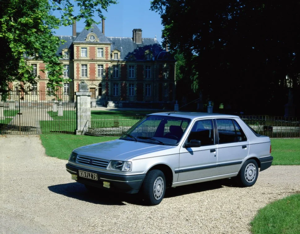 Peugeot 309 1.1 (54 Hp)1985 - 1989 thumbnail 3