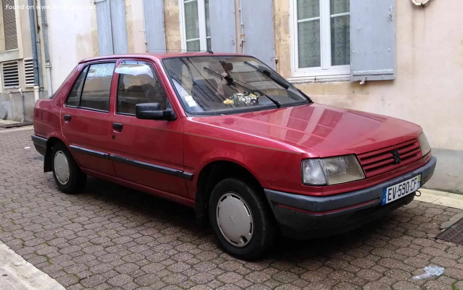Peugeot 309 1.1 (54 Hp)1985 - 1989 thumbnail 4