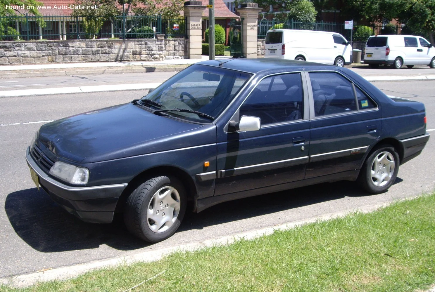 Peugeot 405 1.4 (75 Hp)1992 - 1995 thumbnail 3