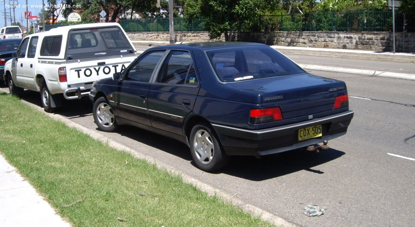 Peugeot 405 1.4 (75 Hp)1992 - 1995 thumbnail 4