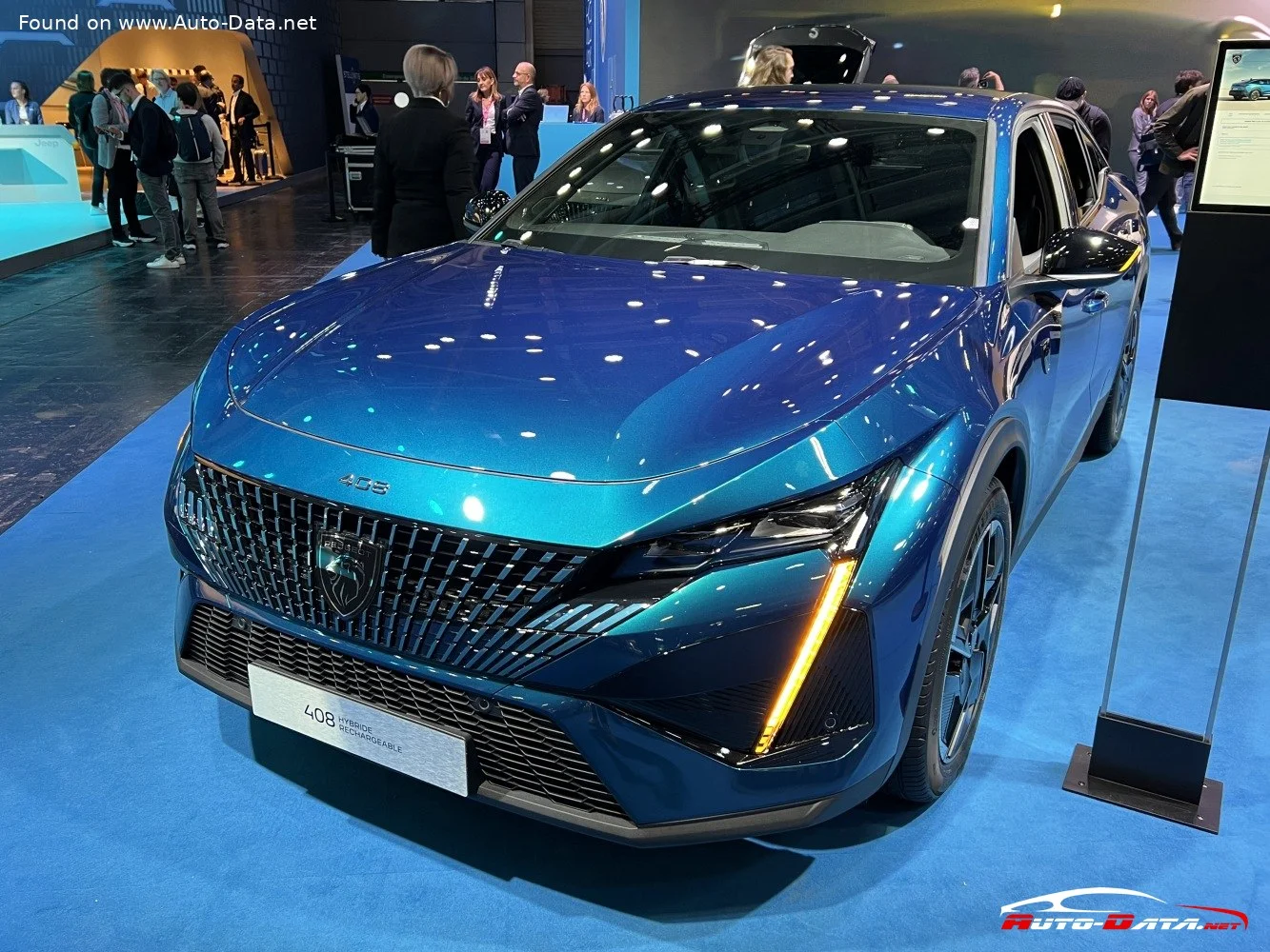 Peugeot 408 (crossover) 1.2 (136 Hp) Mild Hybrid e-DCS2023 - 2025 thumbnail 11