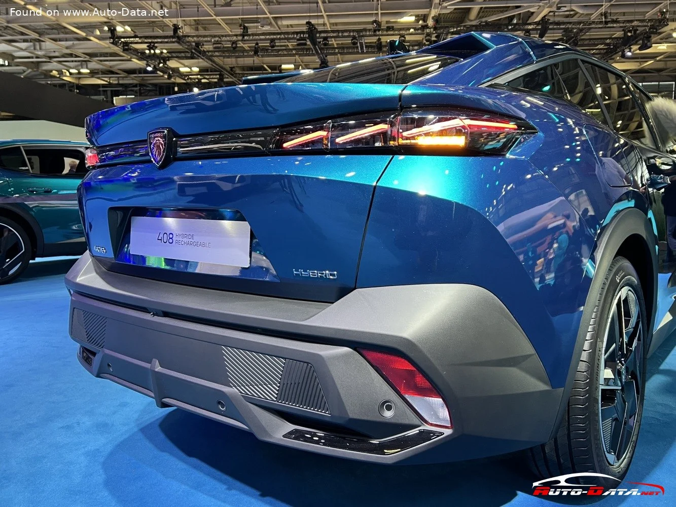 Peugeot 408 (crossover) 1.2 (136 Hp) Mild Hybrid e-DCS2023 - 2025 thumbnail 14