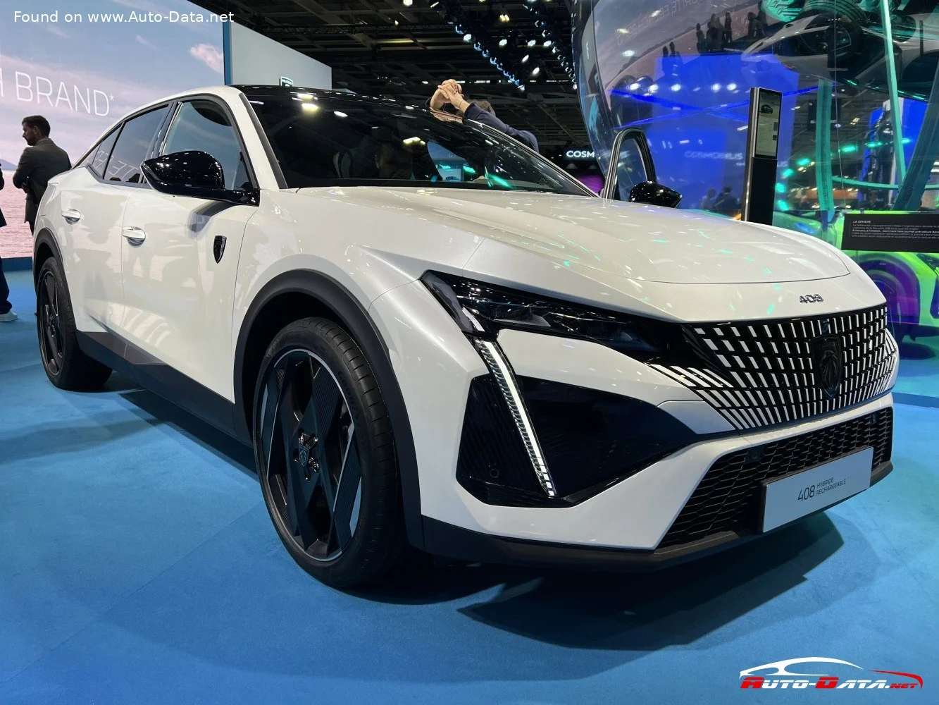 Peugeot 408 (crossover) 1.2 (136 Hp) Mild Hybrid e-DCS2023 - 2025 thumbnail 17