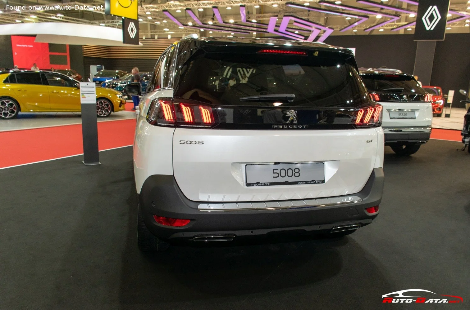 Peugeot 5008 1.2 (136 Hp) Hybrid e-DCS62023 - 2024 thumbnail 15