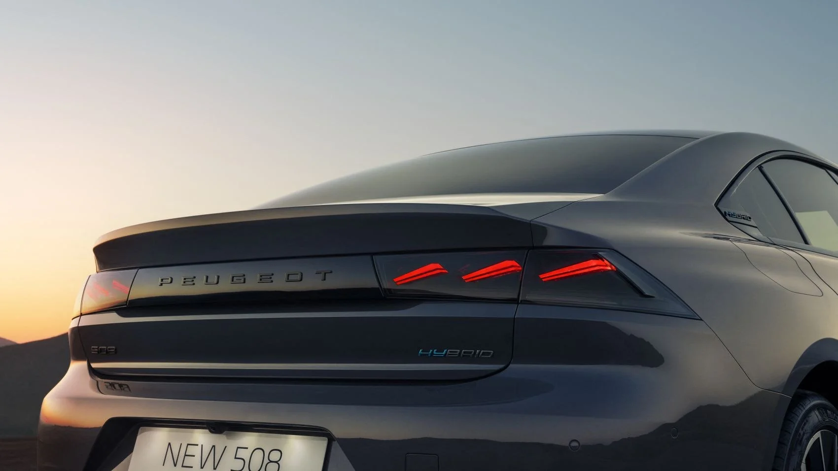 Peugeot 508 1.2 PureTech (130 Hp) EAT82023 - 2024 thumbnail 17