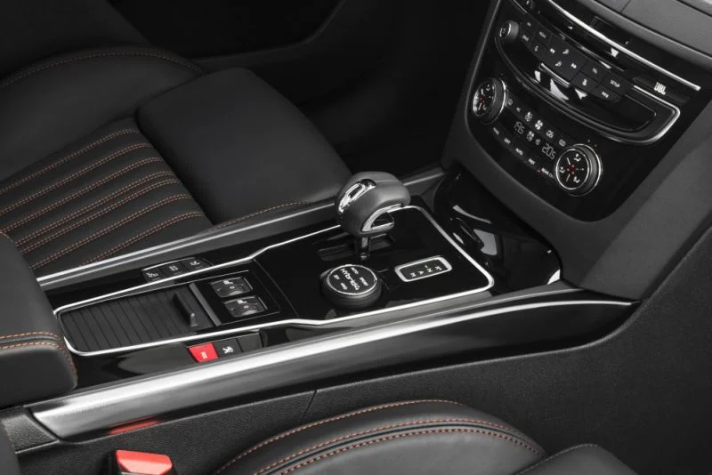 Peugeot 508 2.0 BlueHDi (180 Hp) Automatic2014 - 2018 thumbnail 18