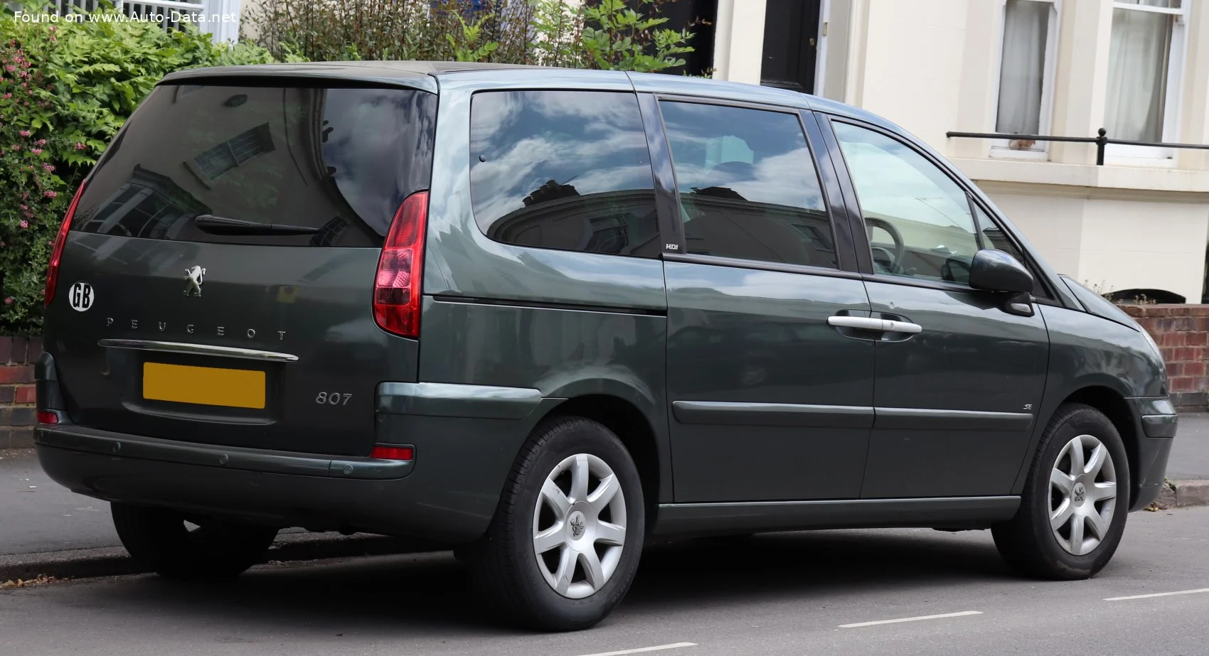 Peugeot 807 2.0 16V (136 Hp)2002 - 2008 thumbnail 2