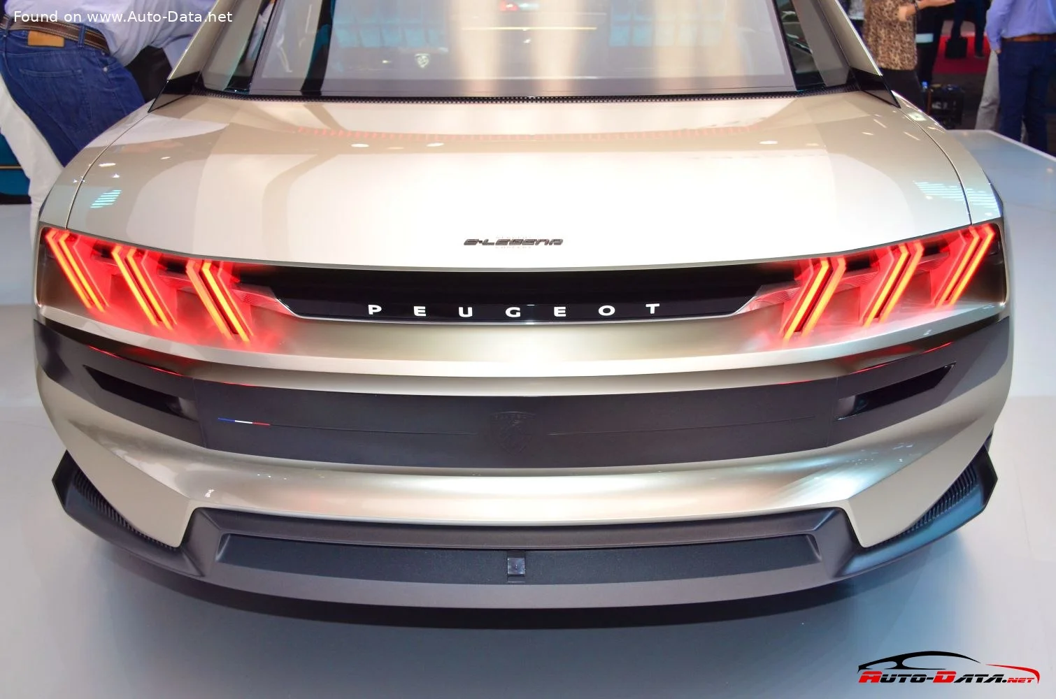 Peugeot e-LEGEND 100 kWh (462 Hp) AWD2018 - 2018 thumbnail 7
