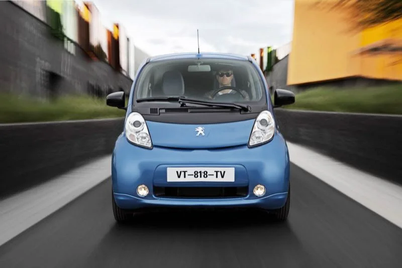 Peugeot iOn 14.5 kWh (67 Hp)2013 - 2020 thumbnail 12