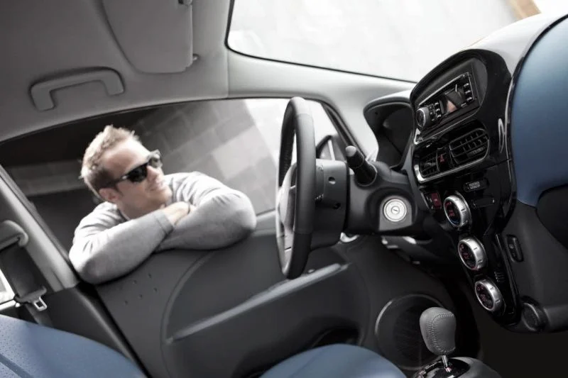 Peugeot iOn 14.5 kWh (67 Hp)2013 - 2020 thumbnail 13