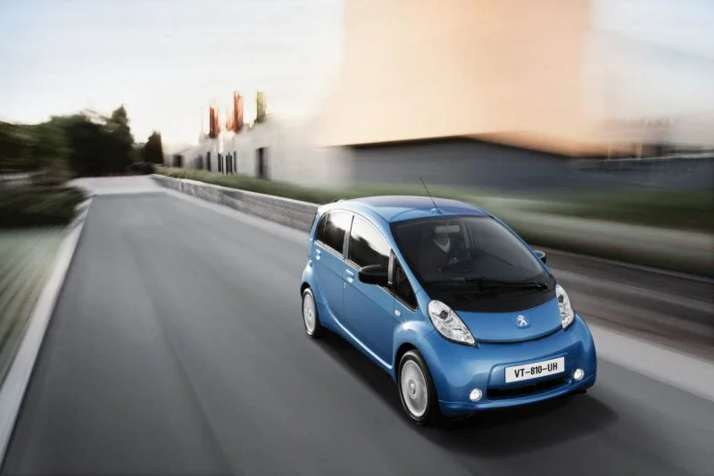 Peugeot iOn 14.5 kWh (67 Hp)2013 - 2020 thumbnail 16