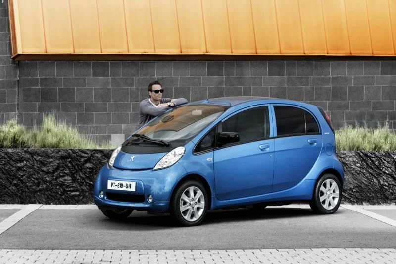 Peugeot iOn 14.5 kWh (67 Hp)2013 - 2020 thumbnail 18