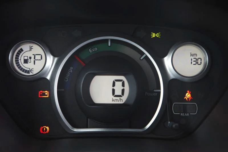 Peugeot iOn 14.5 kWh (67 Hp)2013 - 2020 thumbnail 5
