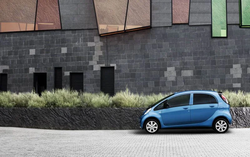 Peugeot iOn 14.5 kWh (67 Hp)2013 - 2020 thumbnail 8