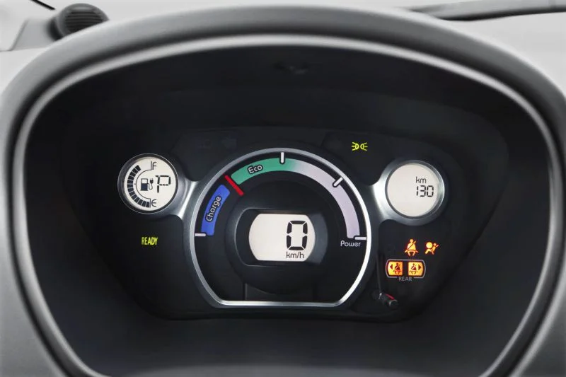Peugeot iOn 14.5 kWh (67 Hp)2013 - 2020 thumbnail 10