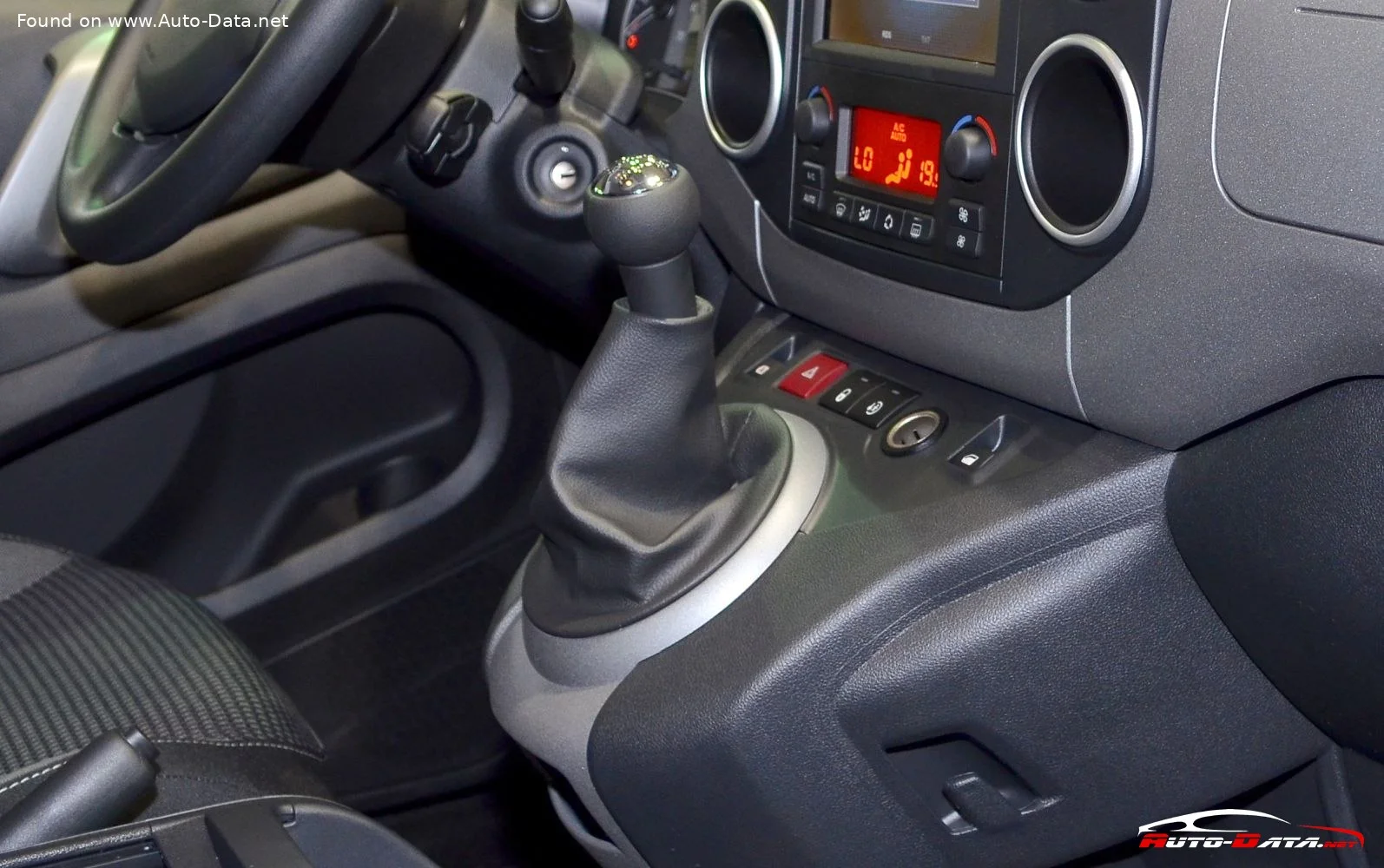 Peugeot Partner 22.5 kWh (67 Hp) Electric2017 - 2018 thumbnail 5