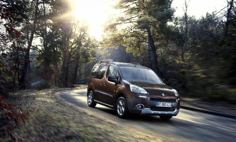 Peugeot Partner 1.6 HDi (115 Hp)2012 - 2018 thumbnail 3