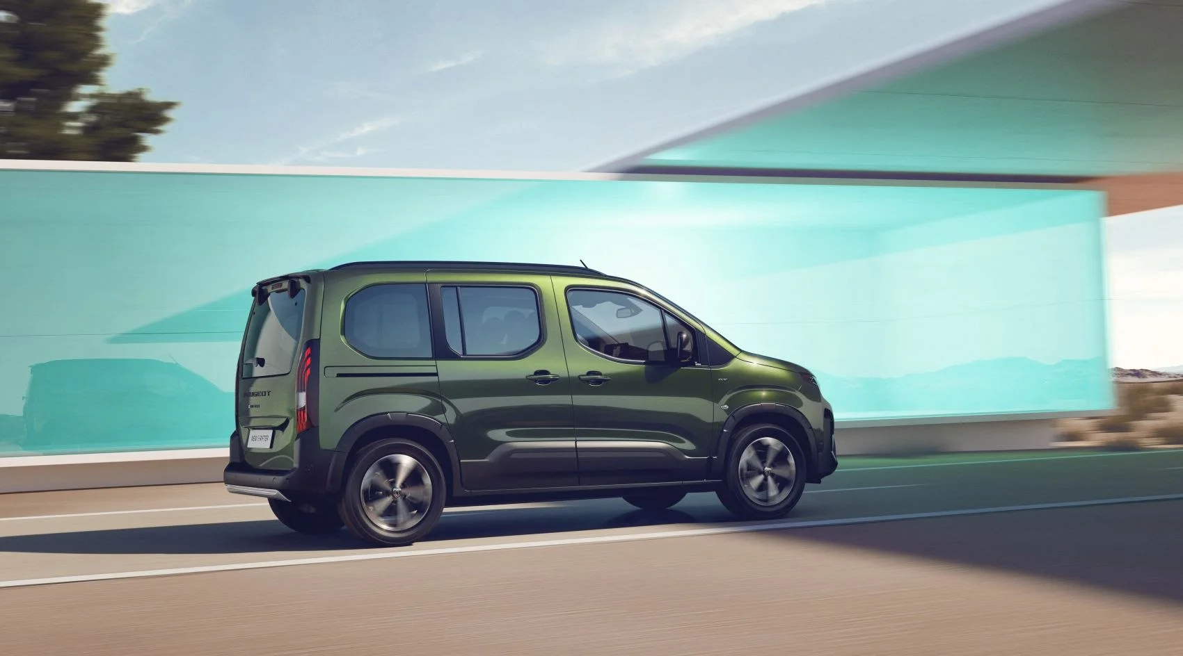 Peugeot Rifter 1.2 PureTech (110 Hp)2024 - thumbnail 17