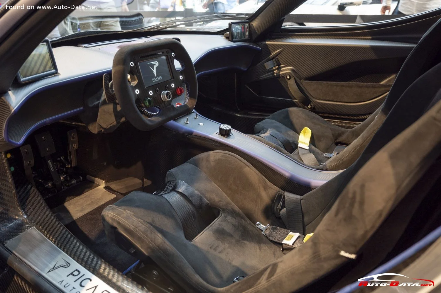 Picasso 660 LMS 3.0 V6 (660 Hp)2023 - thumbnail 7