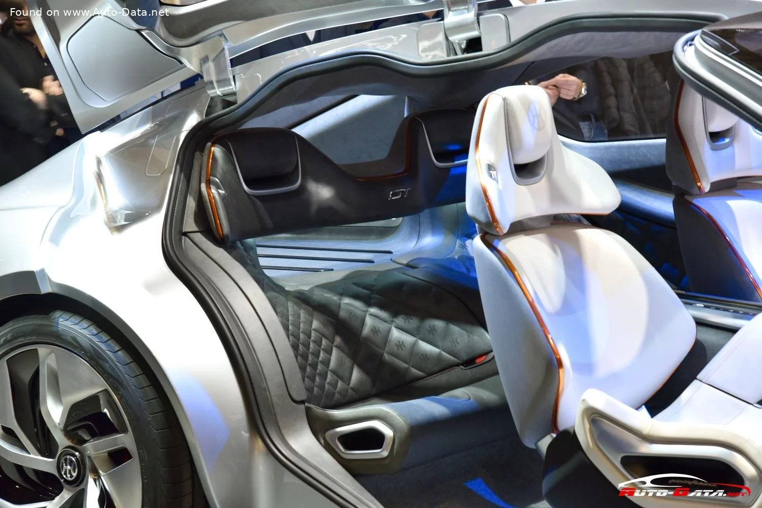 Pininfarina HK GT 38Kwh (1088 Hp) AWD Automatic2018 - thumbnail 15