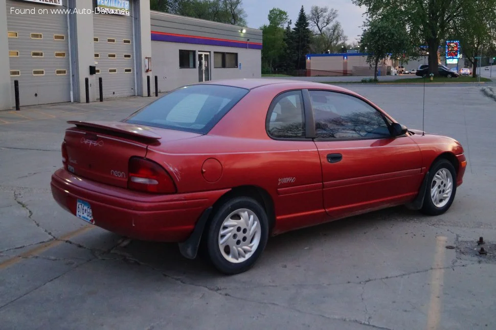Plymouth Neon 2.0 16V (147 Hp)1994 - 1999 thumbnail 4