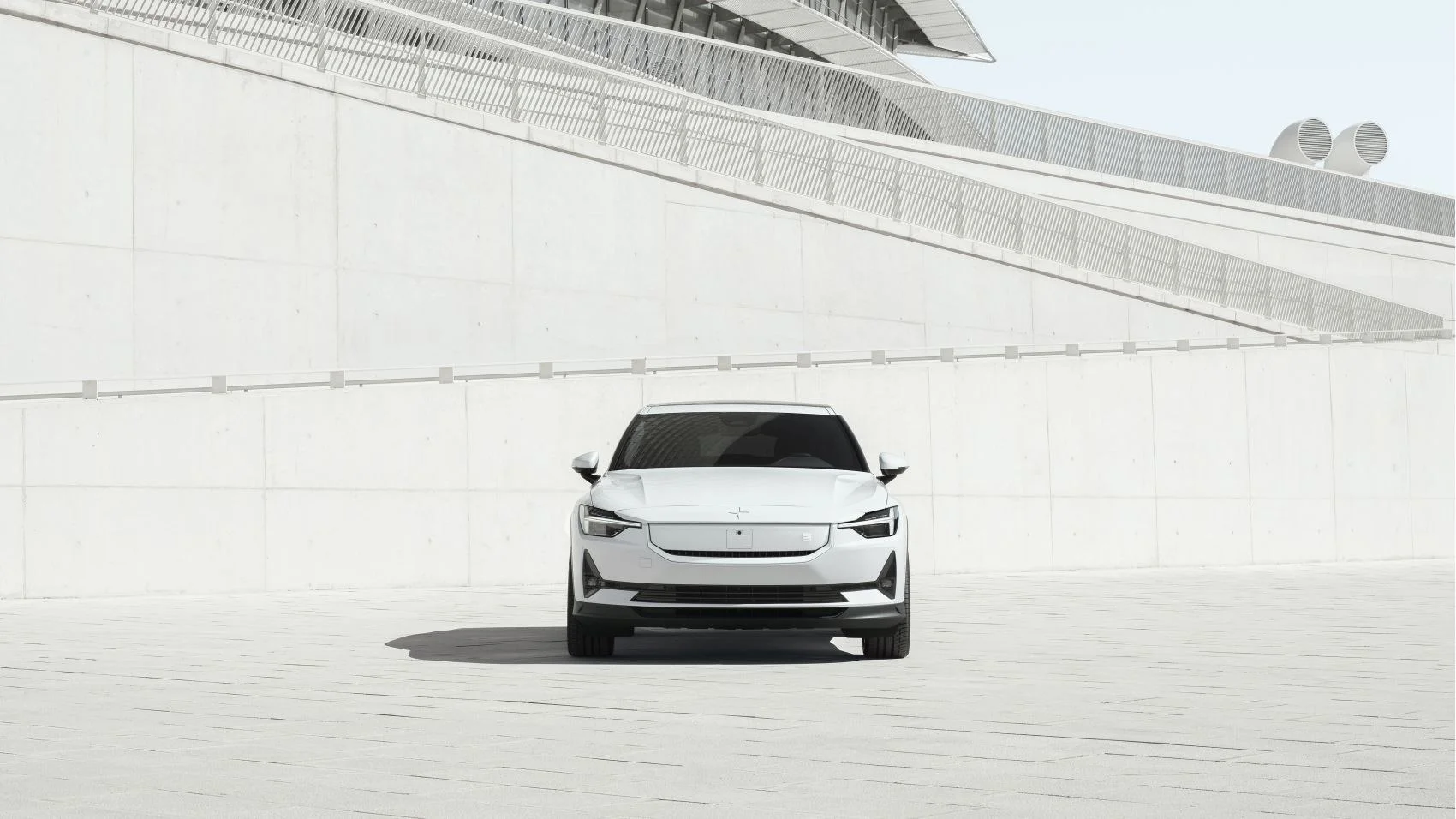 Polestar 2 69 kWh (272 Hp) Standard Range Single Motor2023 - thumbnail 4