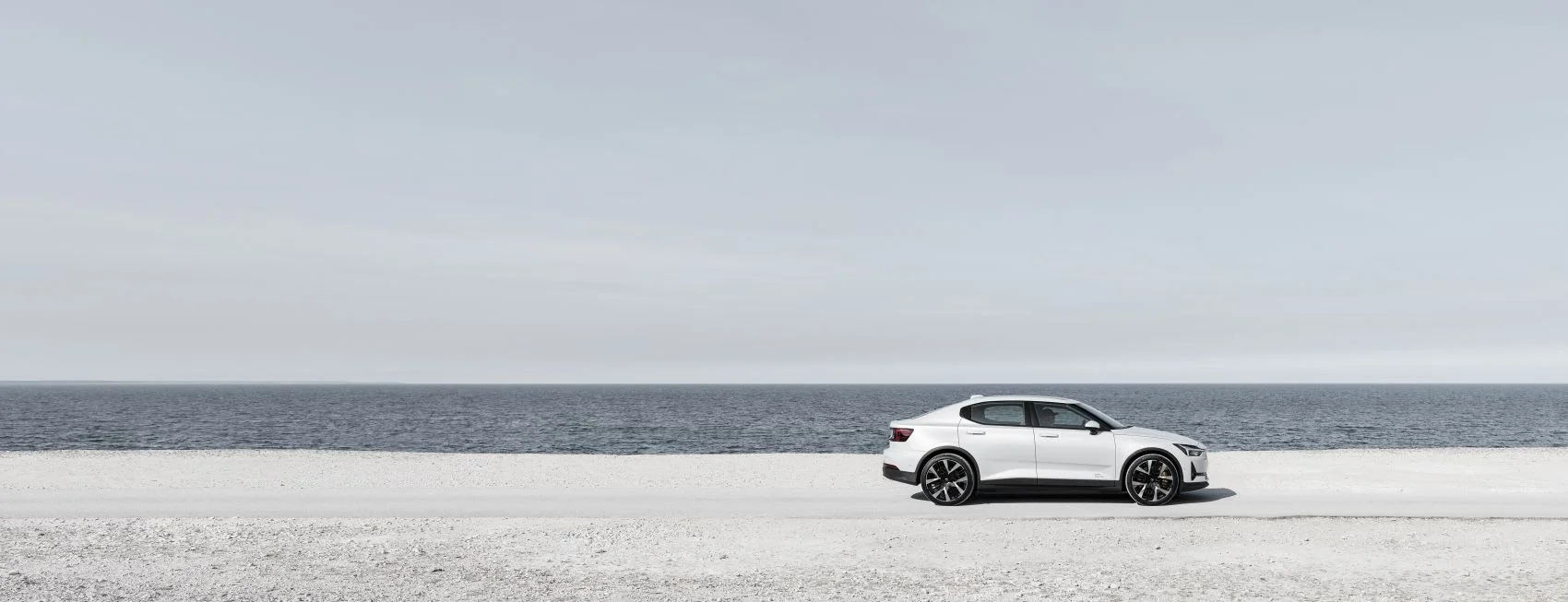 Polestar 2 69 kWh (272 Hp) Standard Range Single Motor2023 - thumbnail 6