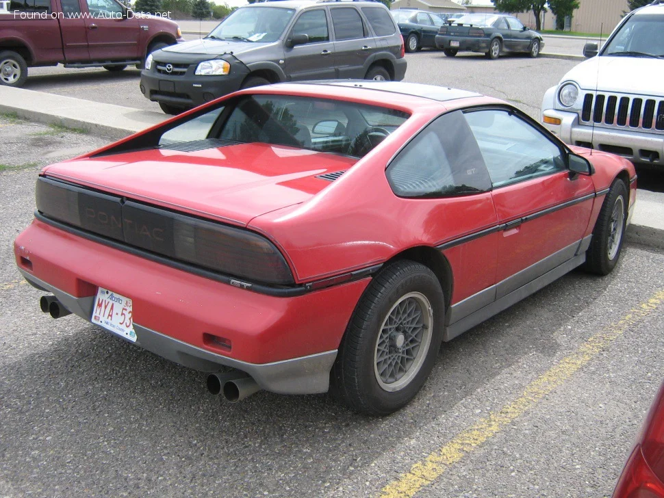 Pontiac Fiero 2.8 V6 (137 Hp) Automatic1983 - 1988 thumbnail 2