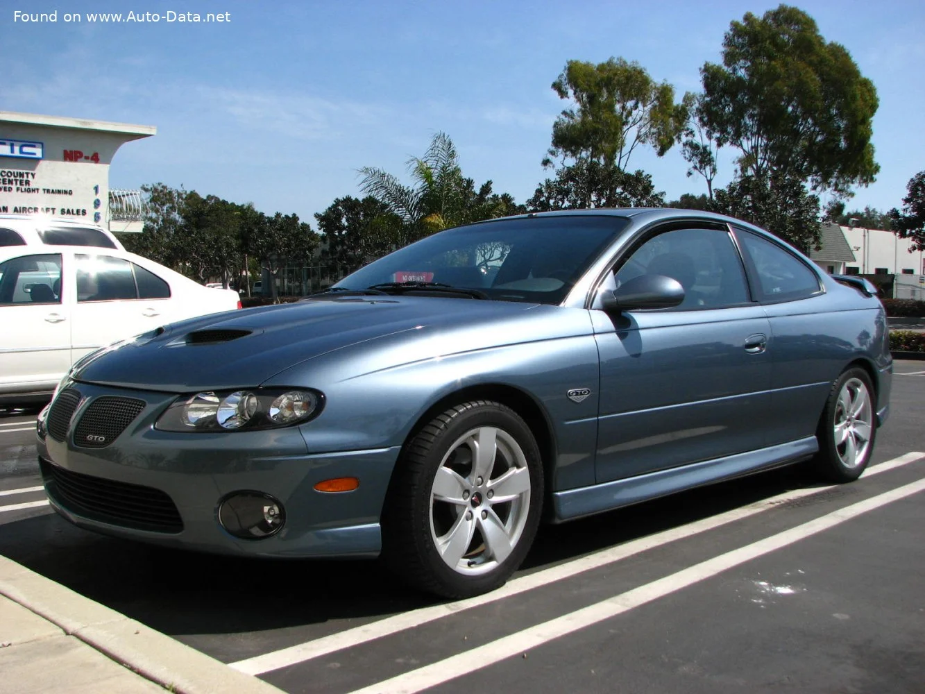 Pontiac GTO 5.7i V8 16V (344 Hp)2004 - 2005 thumbnail 6