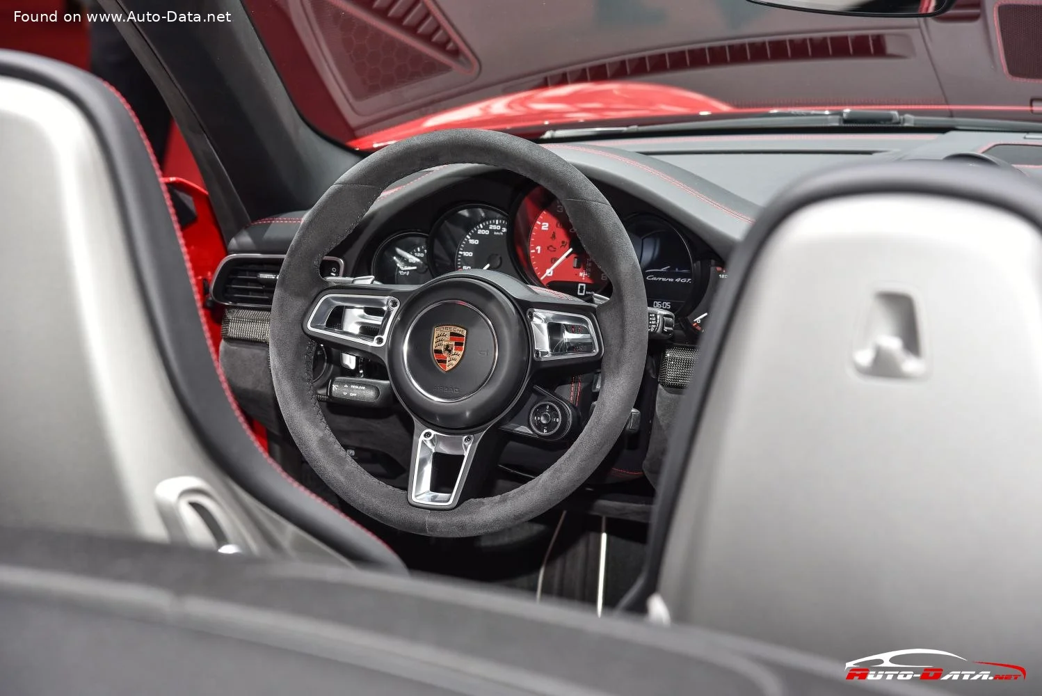 Porsche 911 Carrera 3.0 (370 Hp)2015 - 2018 thumbnail 16