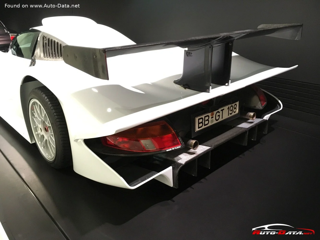 Porsche 911 Porsche 911 GT1 Strassenversion thumbnail 5