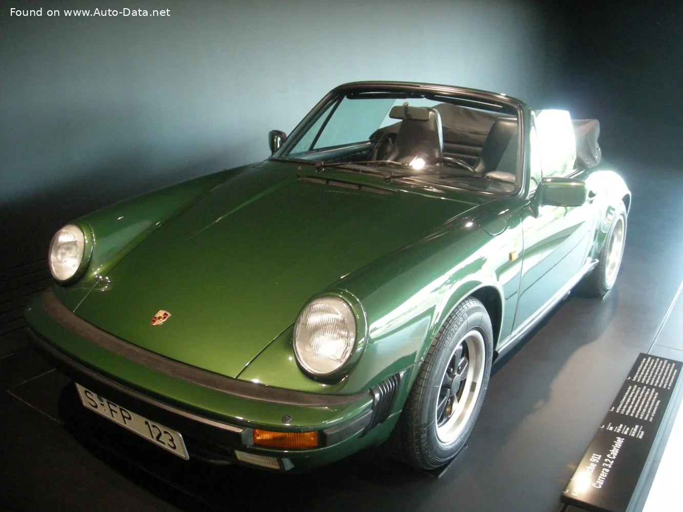 Porsche 911 3.0 SC (204 Hp)1982 - 1983 thumbnail 13