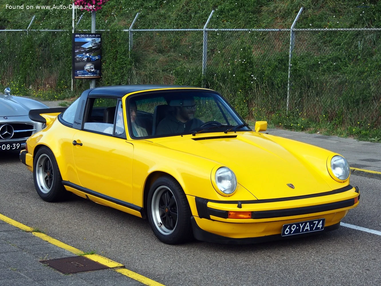 Porsche 911 2.7 (150 Hp)1973 - 1975 thumbnail 13