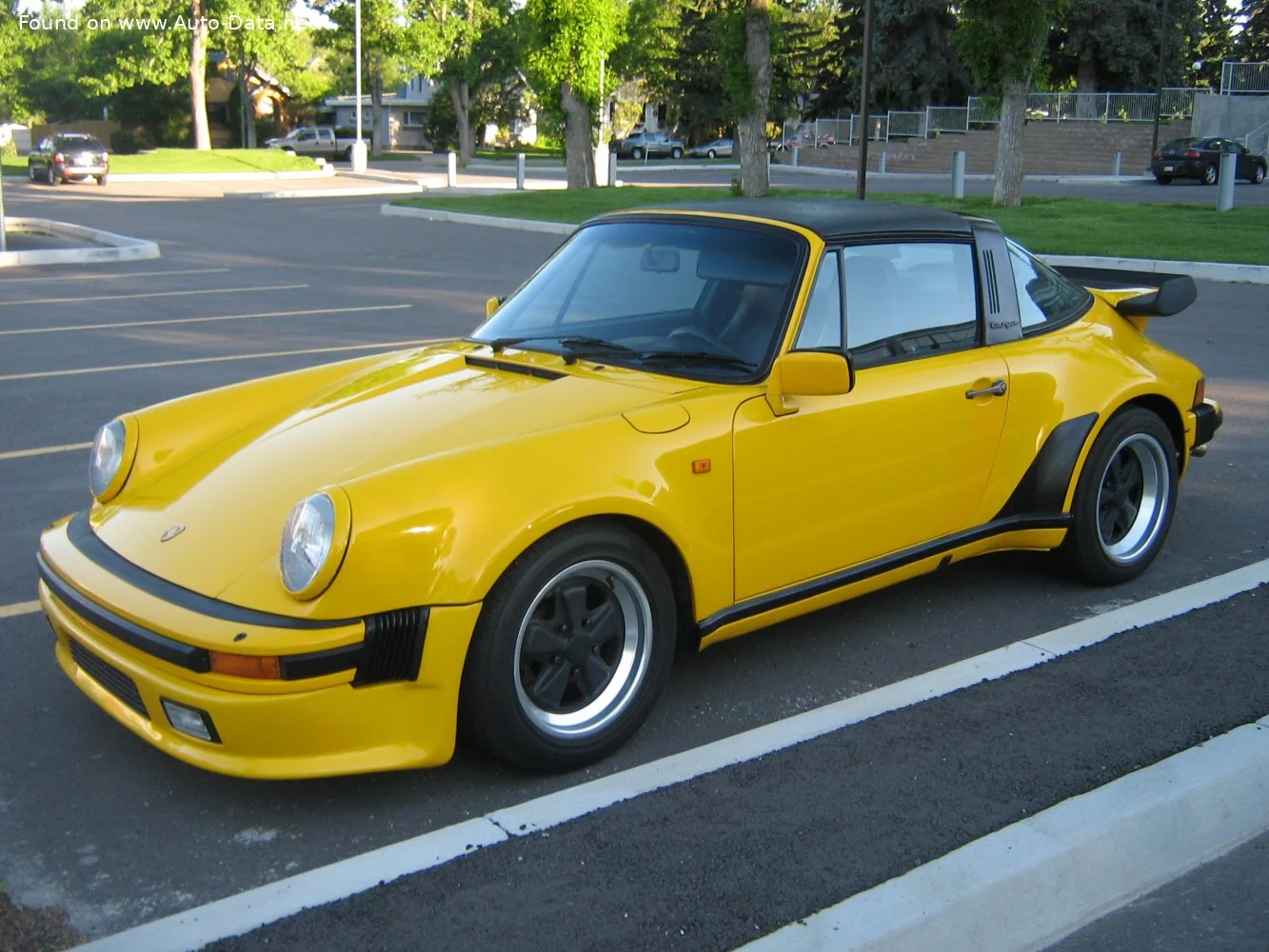 Porsche 911 2.7 (150 Hp)1973 - 1975 thumbnail 14