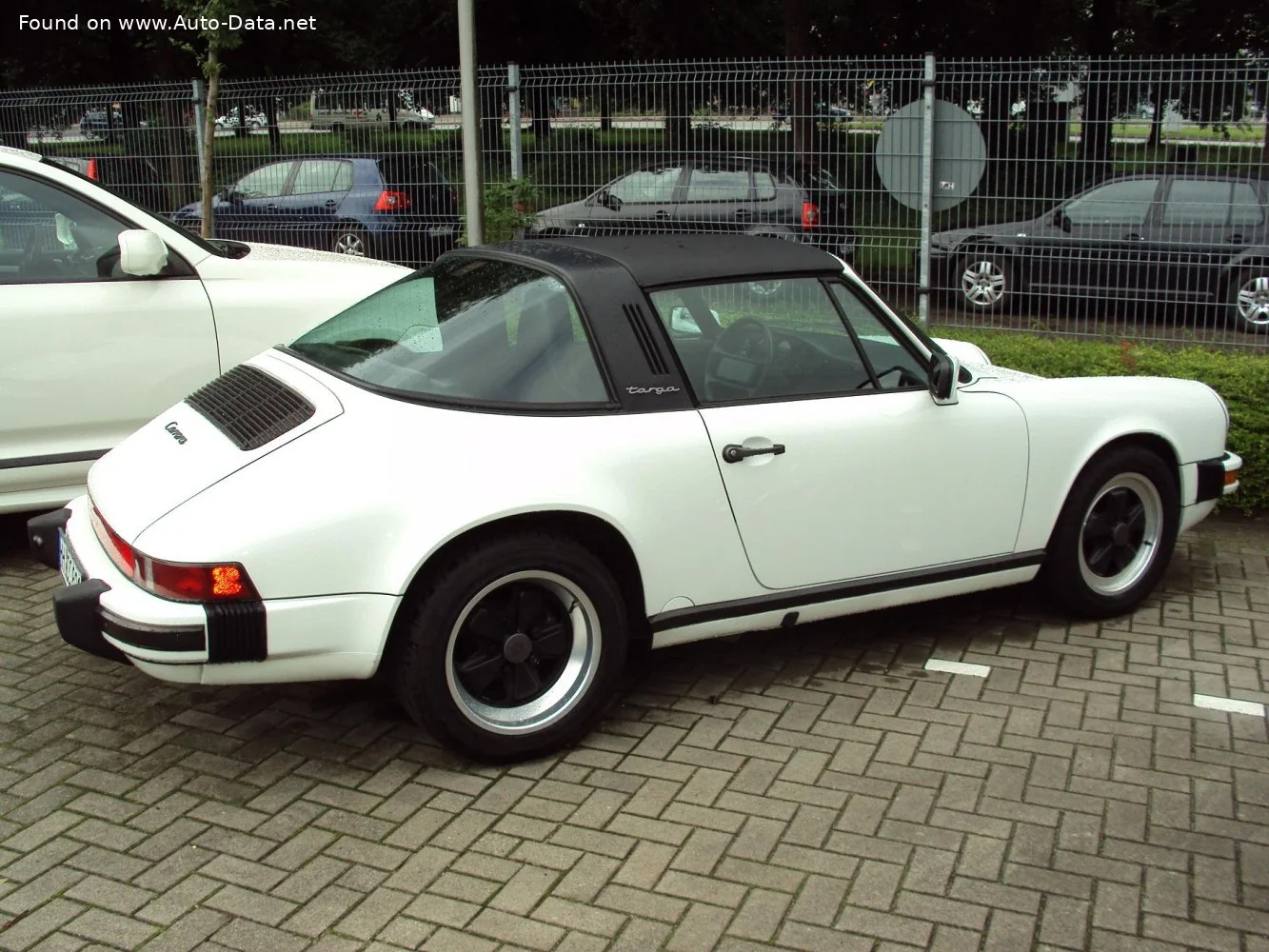 Porsche 911 2.7 (150 Hp)1973 - 1975 thumbnail 16