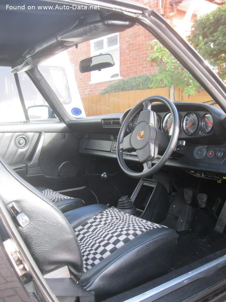 Porsche 911 2.7 (150 Hp)1973 - 1975 thumbnail 7