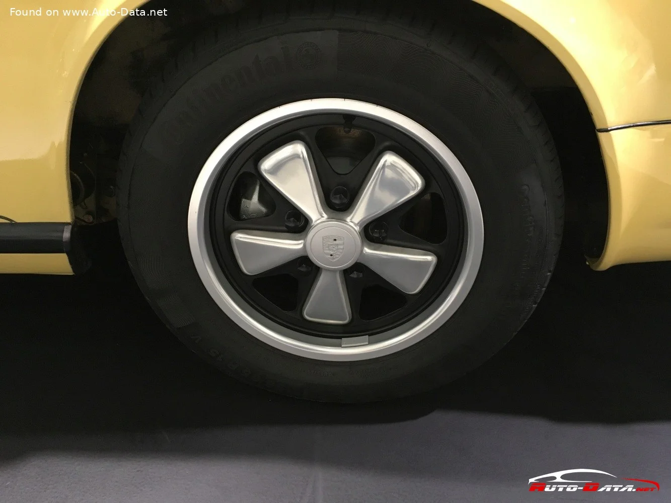 Porsche 911 2.7 (150 Hp)1973 - 1975 thumbnail 14