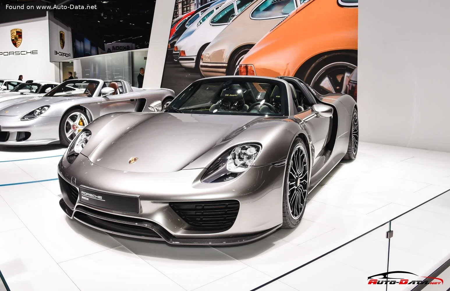 Porsche 918 4.6 V8 (887 Hp) Hybrid PDK2013 - 2015 thumbnail 2