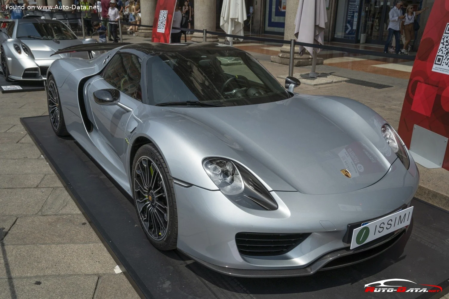 Porsche 918 4.6 V8 (887 Hp) Hybrid PDK2013 - 2015 thumbnail 12