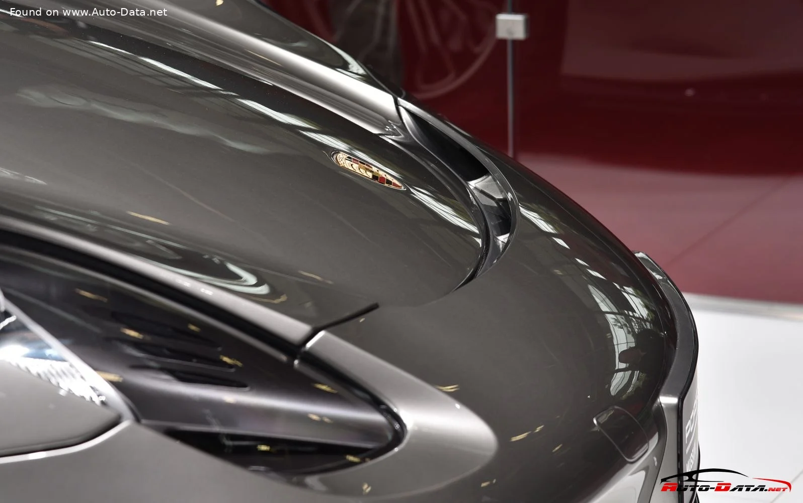 Porsche 918 4.6 V8 (887 Hp) Hybrid PDK2013 - 2015 thumbnail 5