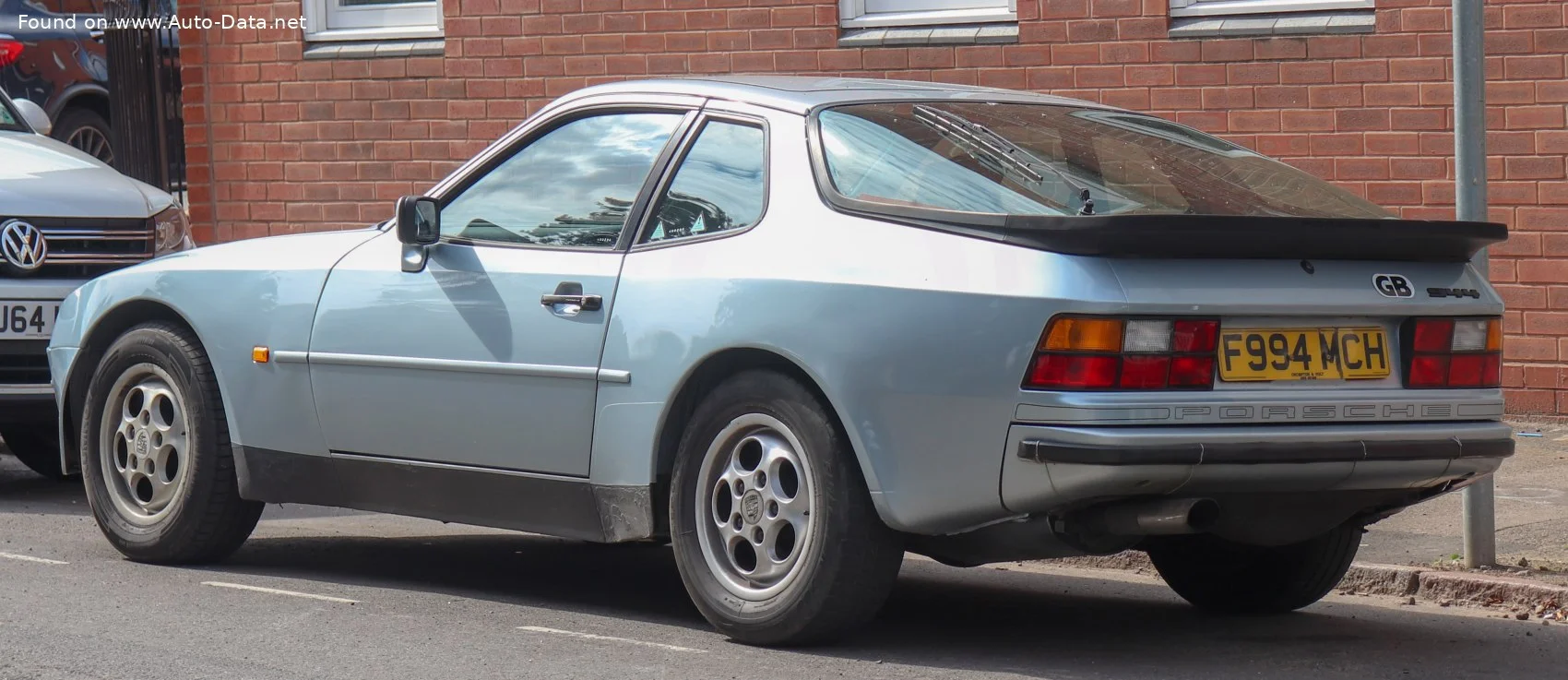 Porsche 944 2.5 (150 Hp)1983 - 1987 thumbnail 14