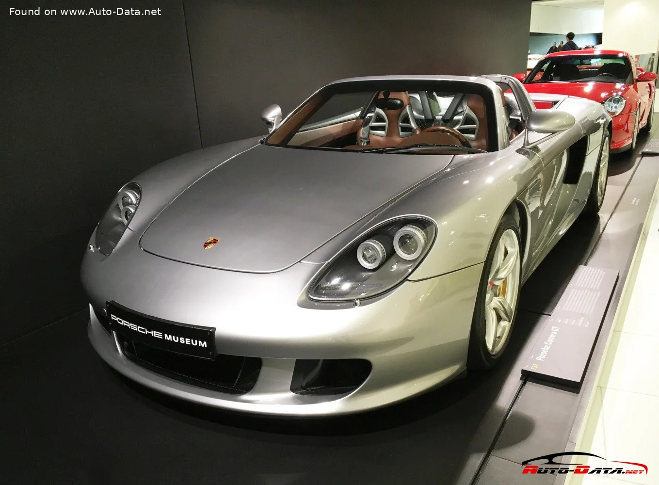 Porsche Carrera GT 5.7 i V10 40V (612 Hp)2003 - 2007 thumbnail 9
