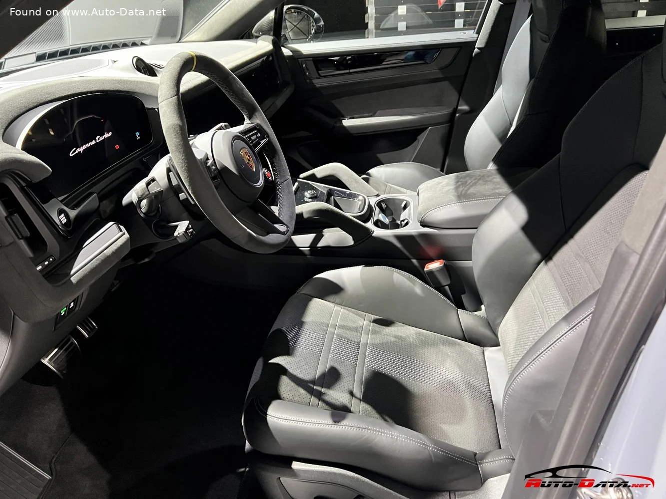 Porsche Cayenne 3.0 V6 (353 Hp) Tiptronic S2023 - thumbnail 16
