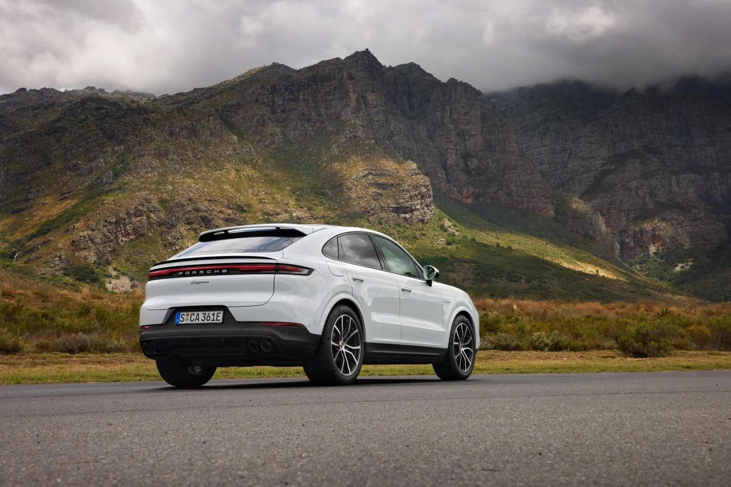 Porsche Cayenne 3.0 V6 (353 Hp) Tiptronic S2023 - thumbnail 6