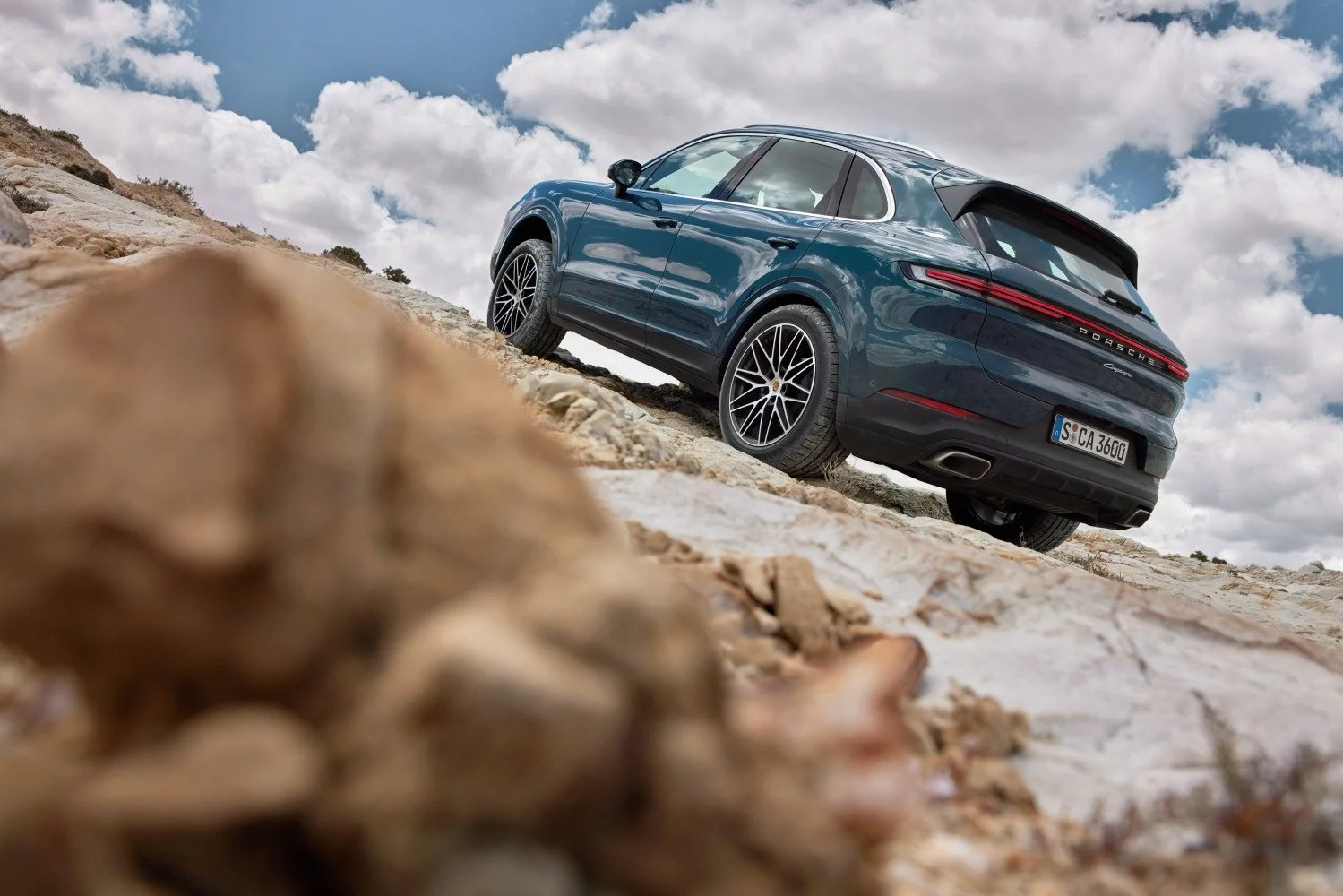 Porsche Cayenne 3.0 V6 (353 Hp) Tiptronic S2023 - thumbnail 16
