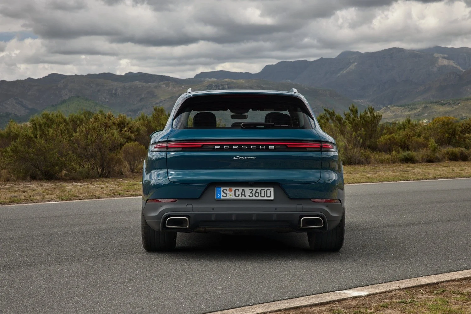 Porsche Cayenne 3.0 V6 (353 Hp) Tiptronic S2023 - thumbnail 3
