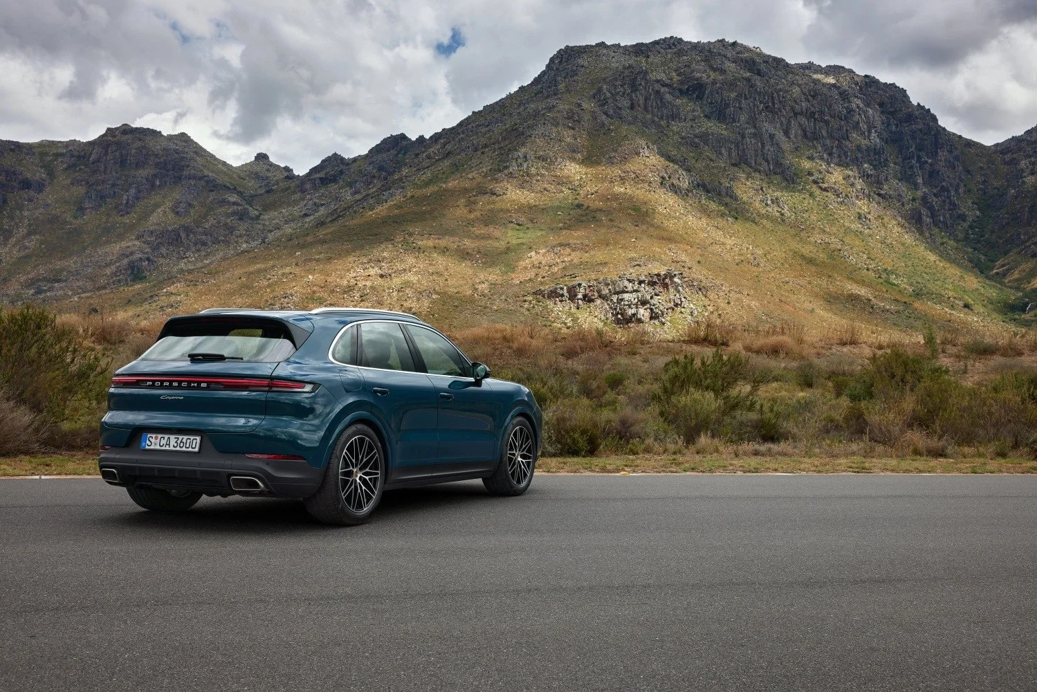 Porsche Cayenne 3.0 V6 (353 Hp) Tiptronic S2023 - thumbnail 4