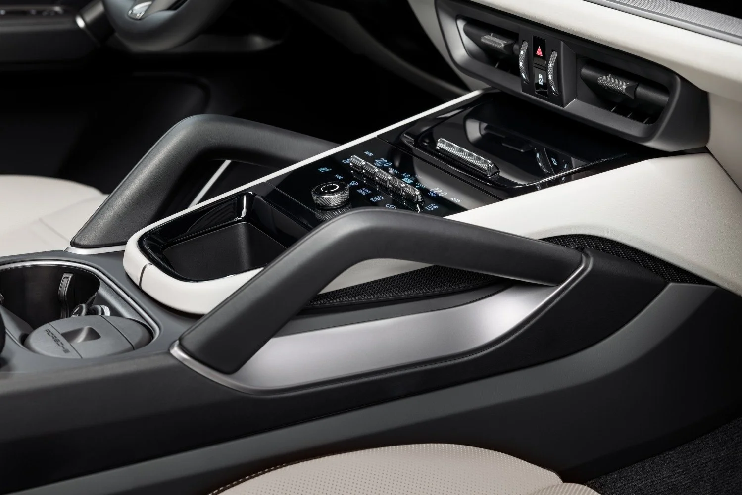 Porsche Cayenne 3.0 V6 (353 Hp) Tiptronic S2023 - thumbnail 7