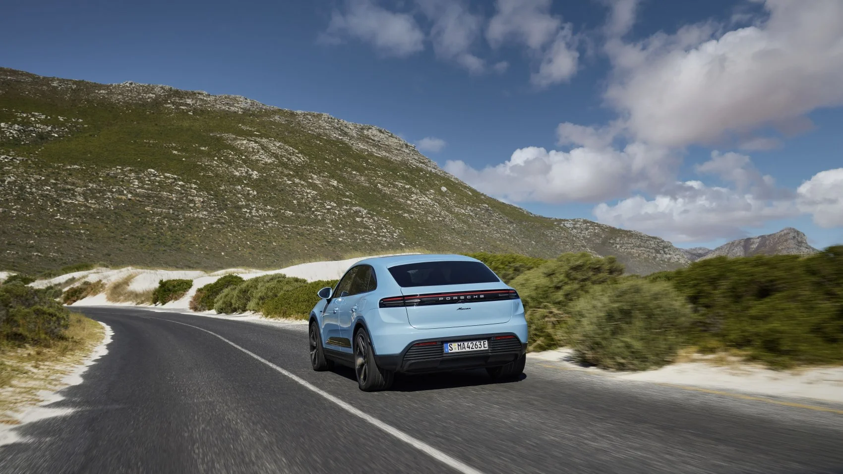Porsche Macan 100 kWh (360 Hp)2024 - thumbnail 5