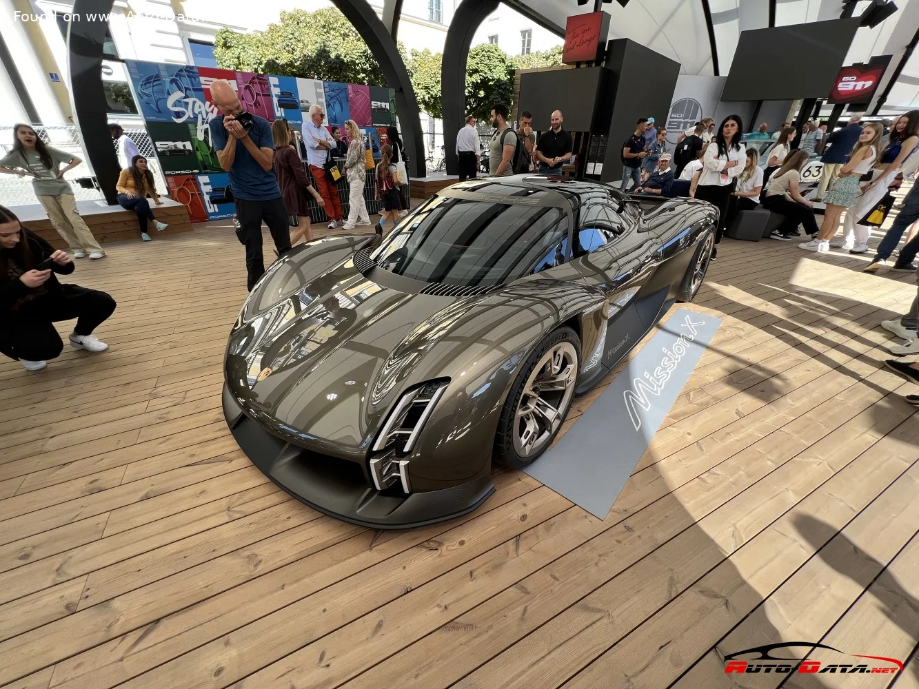 Porsche Mission X Porsche Mission X concept - 1
